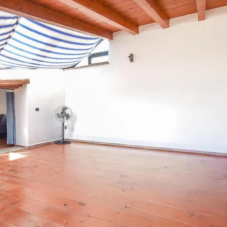 Сasa de vacaciones Amazing Home In Trappeto With House Sea View *
